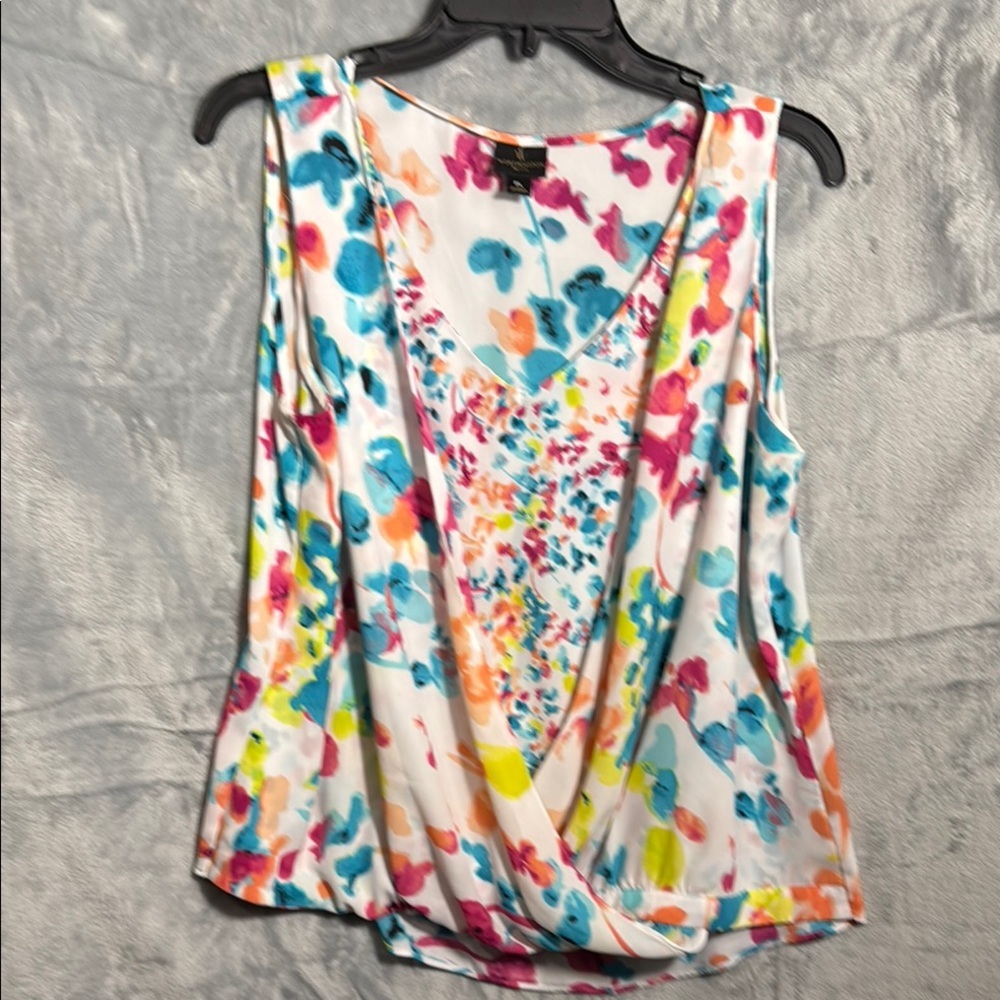 Colorful‎ Floral Women's blouse petite large  layered front longer in back